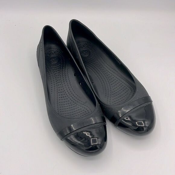 Crocs slip on cap toe flat - Picture 1 of 6